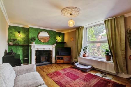2 bedroom Flat to let in Victoria Walk, Cotham, Bristol, BS6