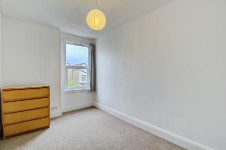 4 bedroom Semi-detached house to let in Upper Perry Hill, Southville, Bristol, BS3