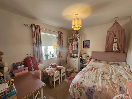 3 bedroom Semi-detached house to let in Dabinett Drive, Sandford, BS25