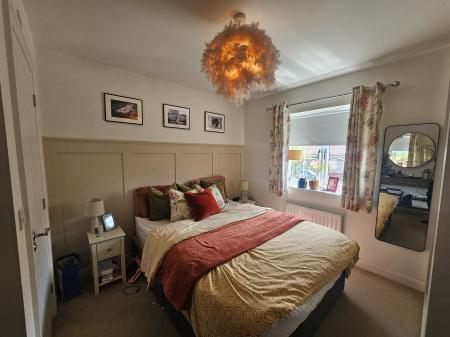 3 bedroom Semi-detached house to let in Dabinett Drive, Sandford, BS25