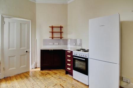 2 bedroom Flat to let in Lilymead Avenue, Knowle, Bristol, BS4