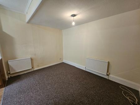 1 bedroom Flat to let in Milton Road, Weston super Mare, BS23