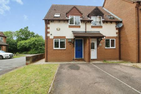 2 bedroom Semi-detached house to let in Teal Close, Bradley Stoke, Bristol, BS32