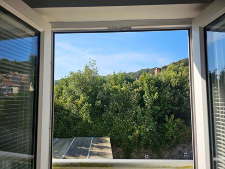 2 bedroom Flat to let in Kew Road, Weston super Mare, BS23