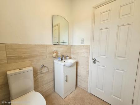 2 bedroom Flat to let in Kew Road, Weston super Mare, BS23
