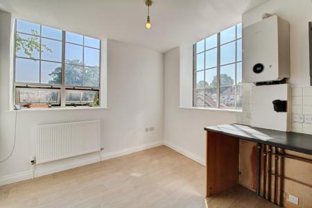 1 bedroom Flat to let in Hudd's Vale Road, St George, Bristol, BS5
