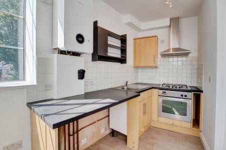 1 bedroom Flat to let in Hudd's Vale Road, St George, Bristol, BS5