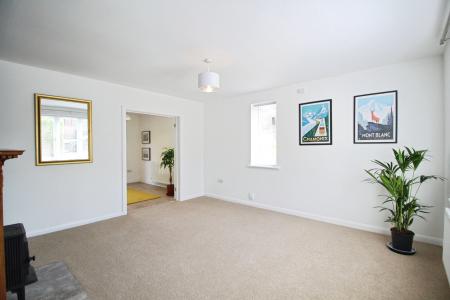 3 bedroom Semi-detached house to let in Eastwood Road, Brislington, Bristol, BS4