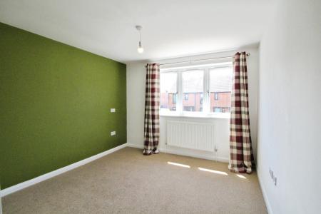3 bedroom Semi-detached house to let in Eastwood Road, Brislington, Bristol, BS4