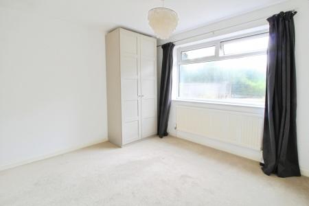 3 bedroom Bungalow to let in Leap Valley Crescent, Bristol, BS16