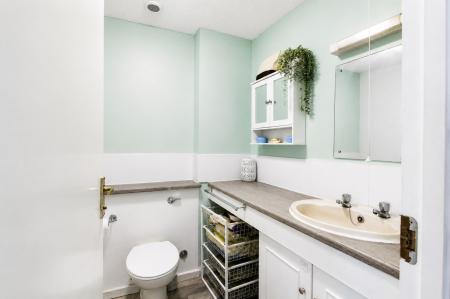 2 bedroom Semi-detached house to let in Courtlands, Bradley Stoke, Bristol, BS32