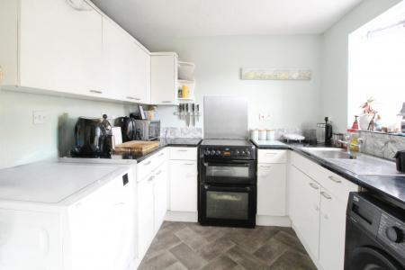2 bedroom Semi-detached house to let in Courtlands, Bradley Stoke, Bristol, BS32