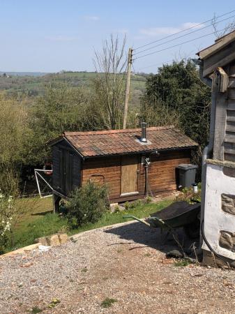 4 bedroom Detached house to let in The Sidelings, Ubley, BS40