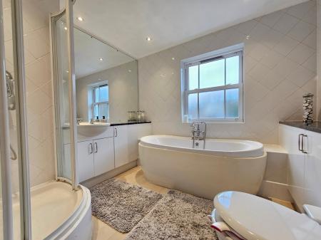 1 bedroom Flat to let in Herbert Road, Clevedon, BS21