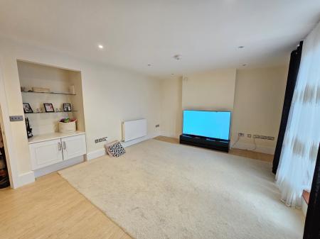 1 bedroom Flat to let in Herbert Road, Clevedon, BS21