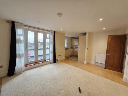 1 bedroom Flat to let in Herbert Road, Clevedon, BS21