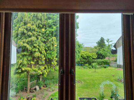 1 bedroom Studio flat to let in Churchill Green, Churchill, BS25