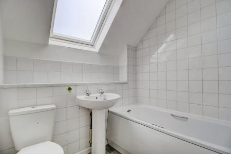 2 bedroom End of terrace house to let in Honeysuckle Close, Bradley Stoke, Bristol, BS32