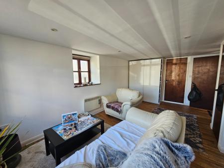 1 bedroom Barn Conversion to let in Mill Lane, Congresbury, BS49