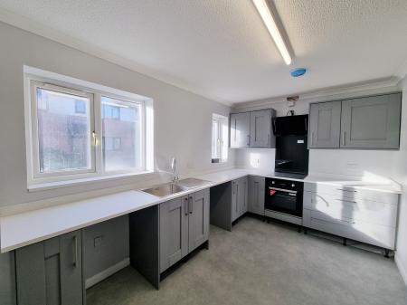3 bedroom Semi-detached house to let in The Briars, Backwell, BS48