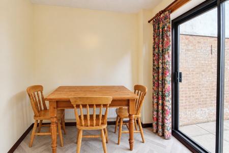 2 bedroom Semi-detached house to let in Winsbury Way, Bradley Stoke, Bristol, BS32
