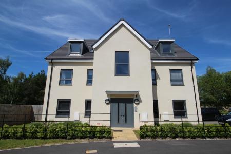 Whitebridge Gardens, Thornbury, BS35