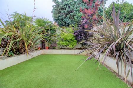4 bedroom Terraced House to let in Derry Road, Bedminster, Bristol, BS3
