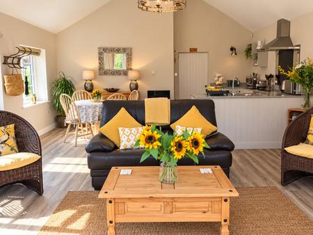 1 bedroom Cottage to let in Acacia Cottage, Lower Langford, BS40