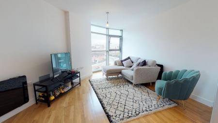 2 bedroom Flat for sale in Altolusso, Cardiff, CF10