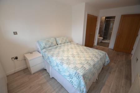 2 bedroom Flat for sale in Bute Terrace, Cardiff, CF10