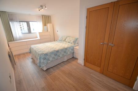 2 bedroom Flat for sale in Bute Terrace, Cardiff, CF10