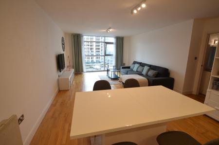 2 bedroom Flat for sale in Bute Terrace, Cardiff, CF10
