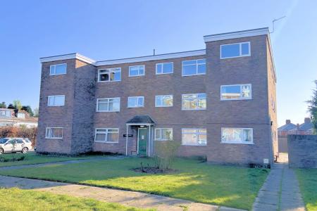 2 bedroom Flat for sale in Carew Court, Whitchurch, Cardiff, CF14