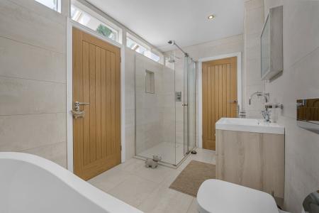 3 bedroom Detached house for sale in Coed Ceirios, Rhiwbina, Cardiff, CF14