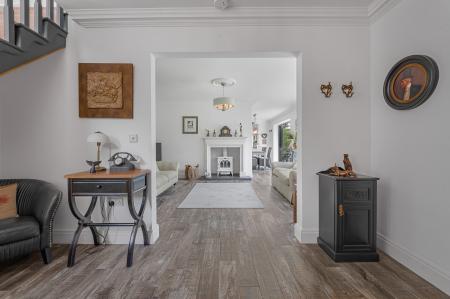 3 bedroom Detached house for sale in Coed Ceirios, Rhiwbina, Cardiff, CF14