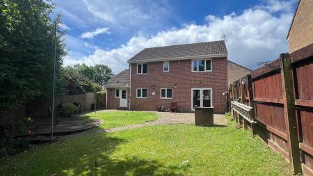 5 bedroom Detached house for sale in Coed Y Wenallt, Rhiwbina, Cardiff, CF14