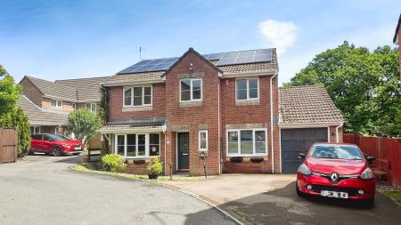 5 bedroom Detached house for sale in Coed Y Wenallt, Rhiwbina, Cardiff, CF14