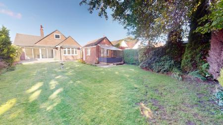 5 bedroom Detached bungalow for sale in Heol Iscoed, Rhiwbina, Cardiff, CF14