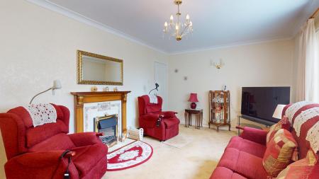 2 bedroom Flat for sale in Heol Lewis, Rhiwbina, Cardiff, CF14