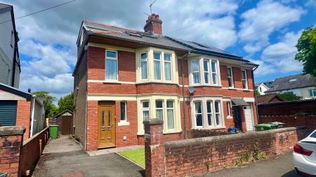 4 bedroom Semi-detached house for sale in Kyle Avenue, Rhiwbina, Cardiff, CF14