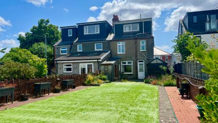 4 bedroom Semi-detached house for sale in Kyle Avenue, Rhiwbina, Cardiff, CF14