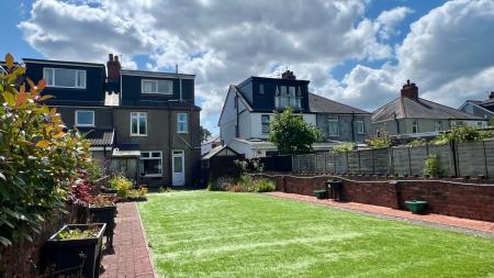 4 bedroom Semi-detached house for sale in Kyle Avenue, Rhiwbina, Cardiff, CF14