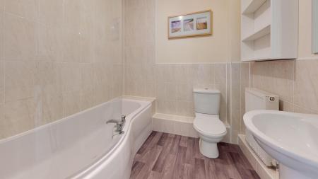 1 bedroom Flat for sale in Latteys Close, Heath, Cardiff, CF14