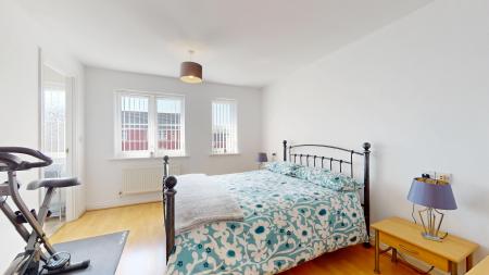 4 bedroom Terraced House for sale in Milestone Close, Heath, Cardiff, CF14