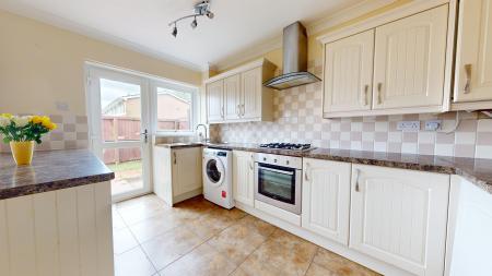 3 bedroom End of terrace house for sale in Mur Gwyn, Rhiwbina, Cardiff, CF14