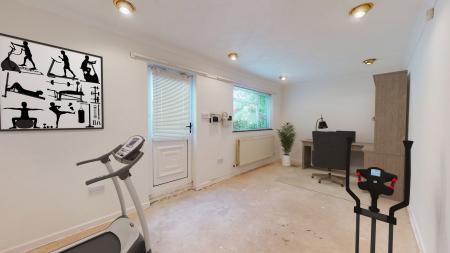 3 bedroom Semi-detached house for sale in Old Vicarage Close, Llanishen, Cardiff, CF14