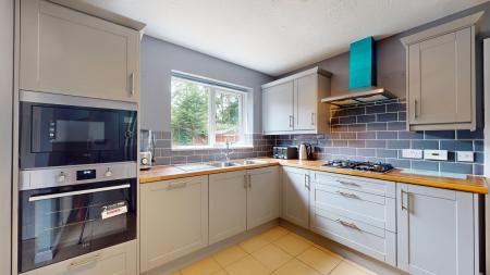 4 bedroom Detached house for sale in Patreane Way, Cardiff, CF5