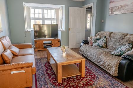 4 bedroom Detached house for sale in Patreane Way, Cardiff, CF5