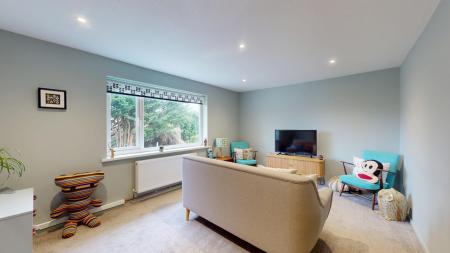 2 bedroom Maisonette for sale in Pen y Dre, Rhiwbina, Cardiff, CF14