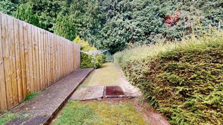 2 bedroom Maisonette for sale in Pen y Dre, Rhiwbina, Cardiff, CF14